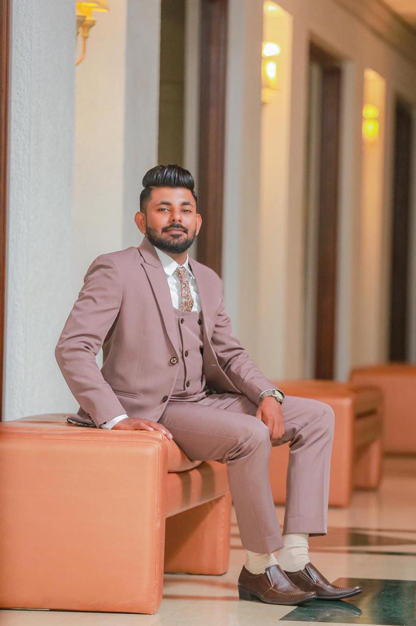 Nilush Rasanga - Founder of Ceylon Discovery Holidays